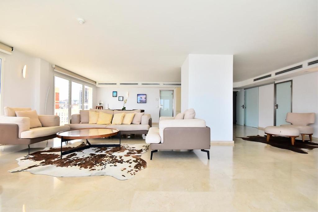 Atico Suite Ola Blanca Кала де Финестрат Екстериор снимка