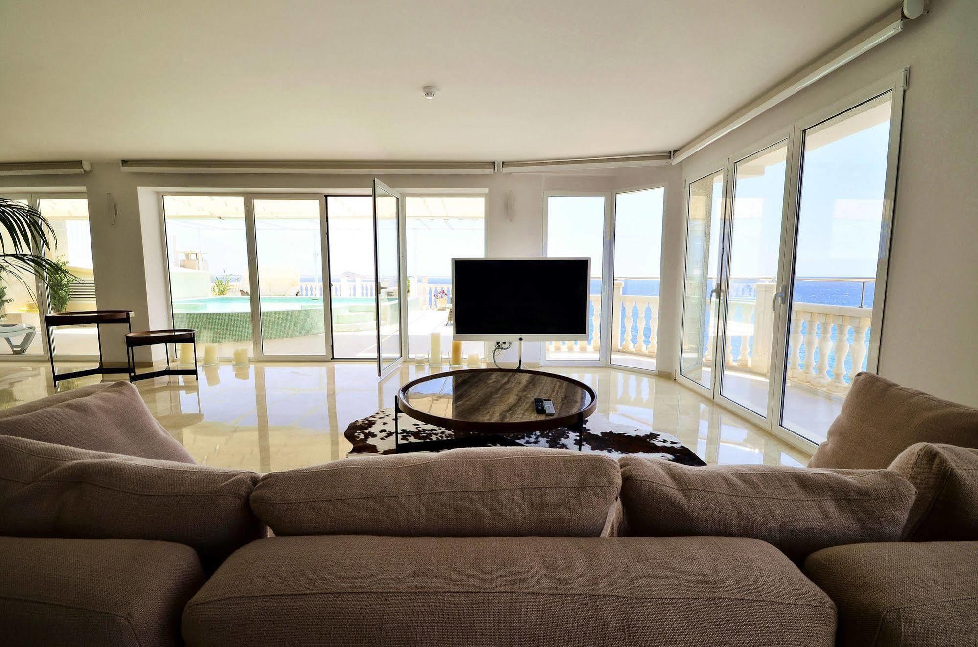 Atico Suite Ola Blanca Кала де Финестрат Екстериор снимка