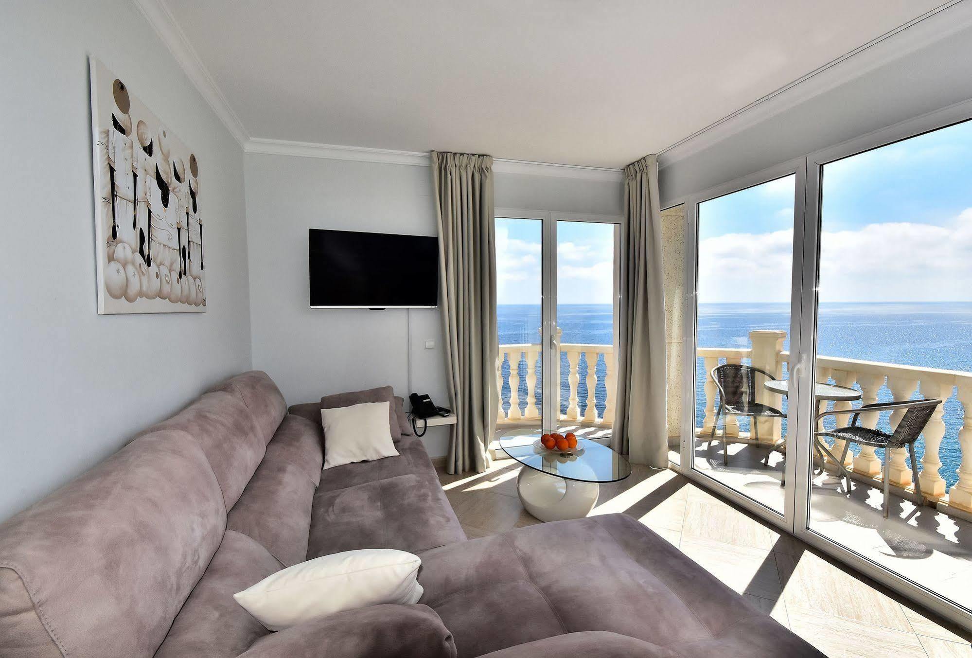 Atico Suite Ola Blanca Кала де Финестрат Екстериор снимка